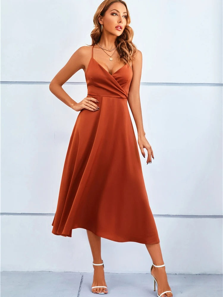 NIMA Haltertop strapless rugloze satijnen maxi jurk