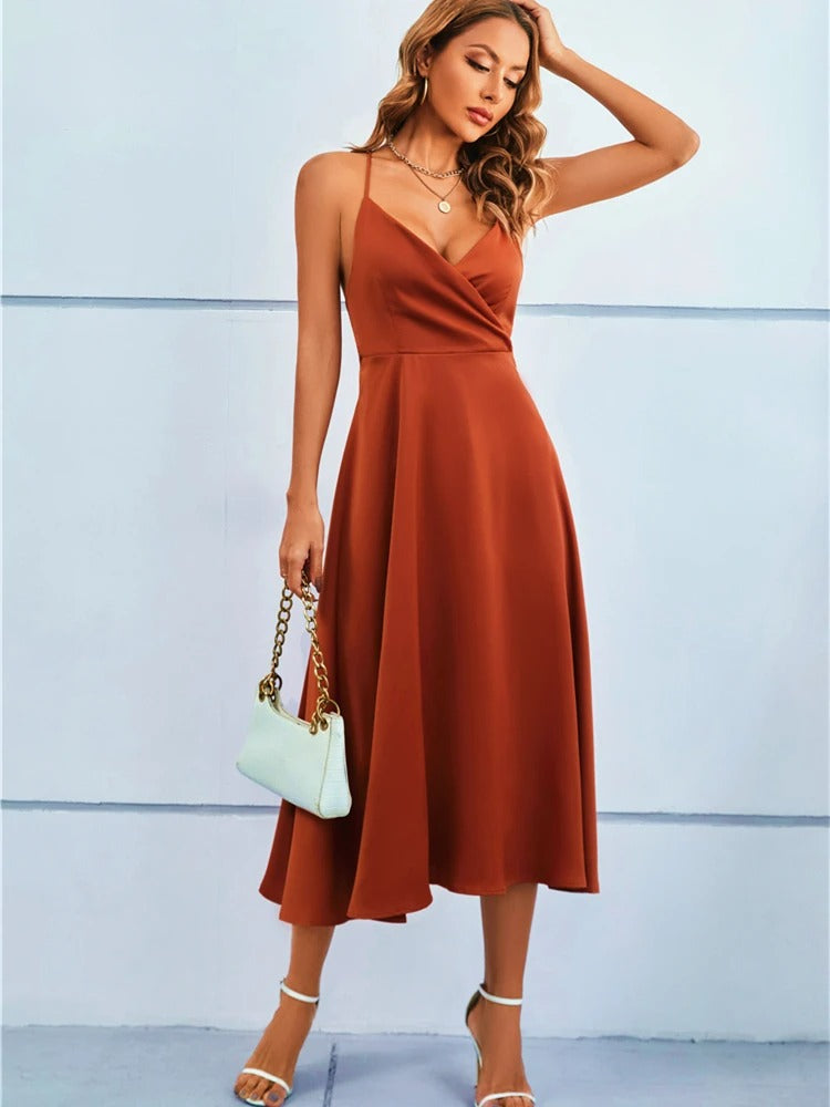 NIMA Haltertop strapless rugloze satijnen maxi jurk