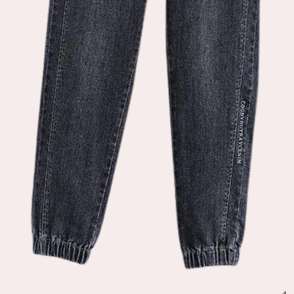 Lucrezia - trendy, casual women's jeans with an adjustable waistband for a perfect fit