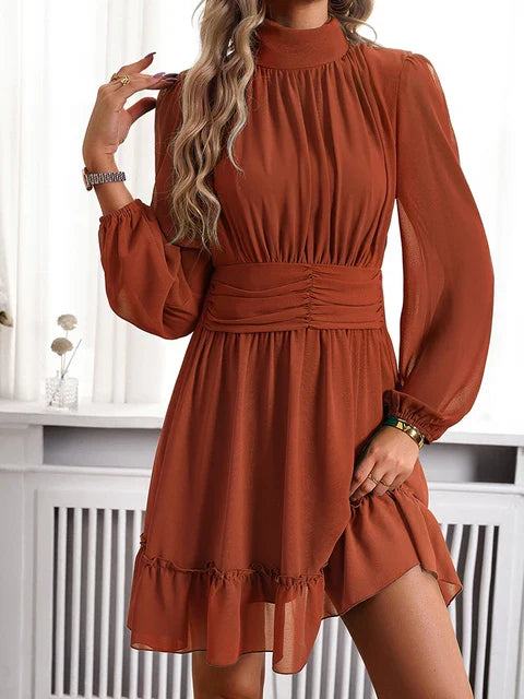 NIMA Elegante jurk met hoge hals