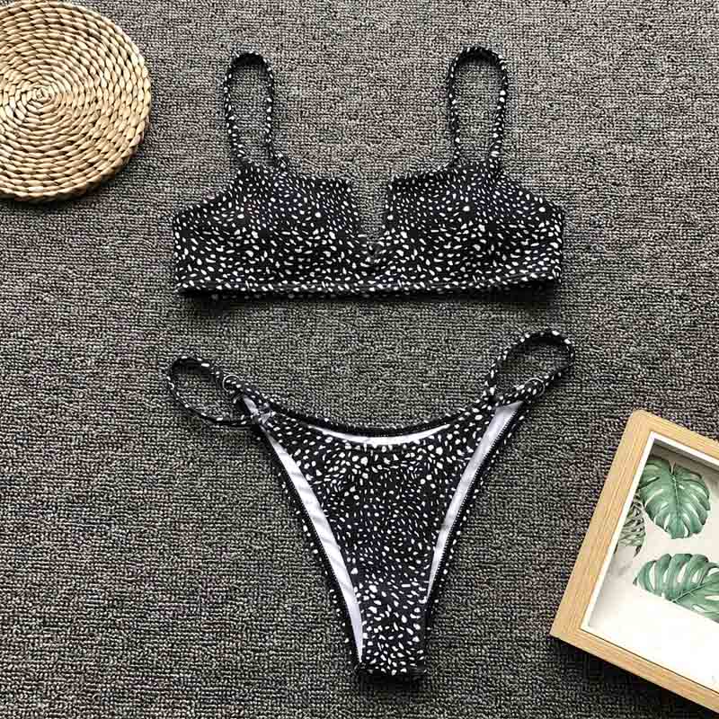 NIMA Braziliaanse bikini met v-hals