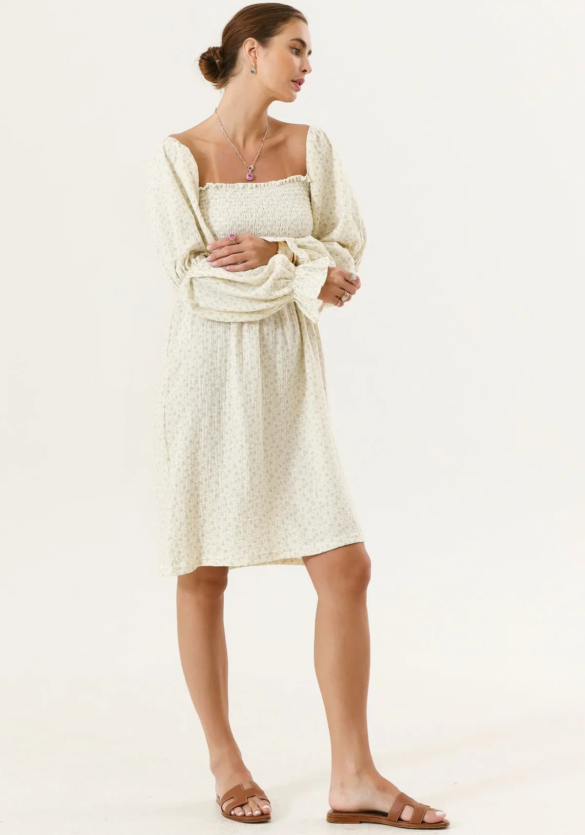NIMA Chiffon jurk met klokmouwen