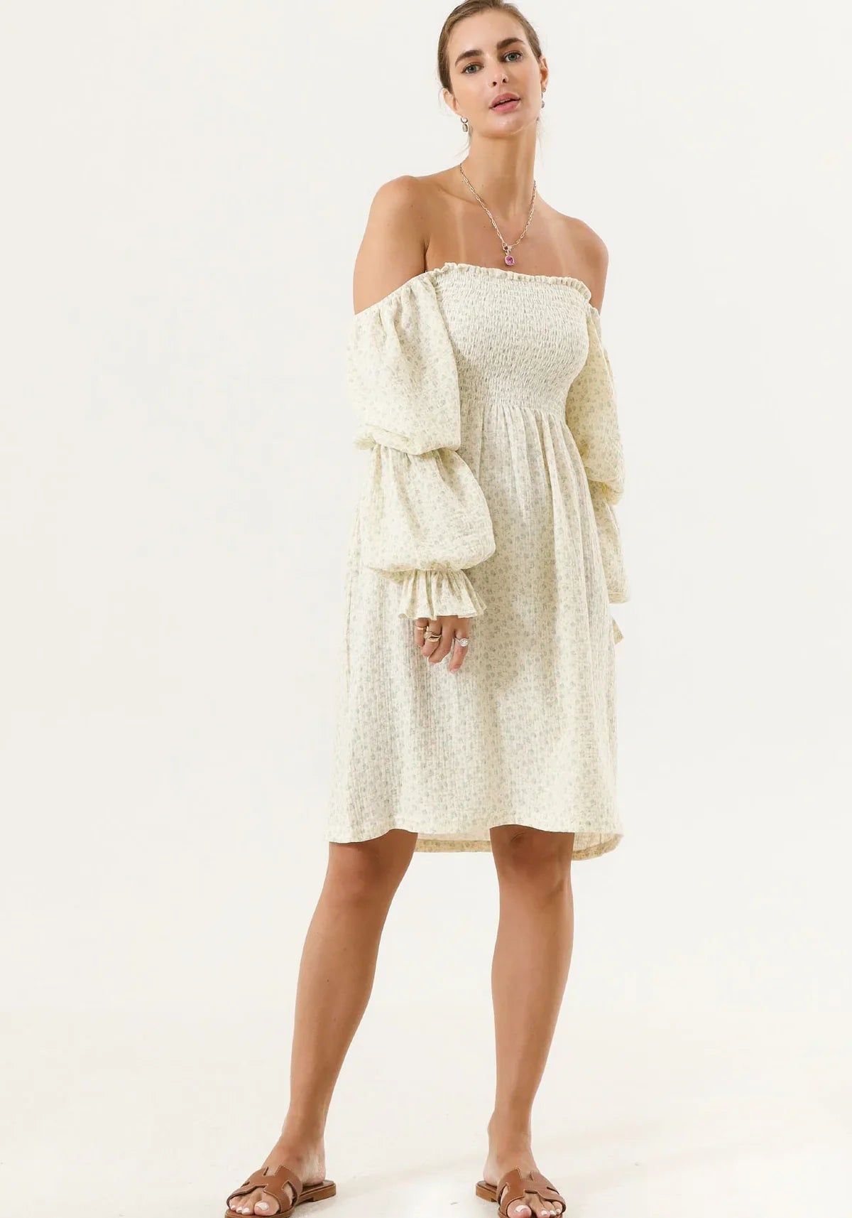 NIMA Chiffon jurk met klokmouwen