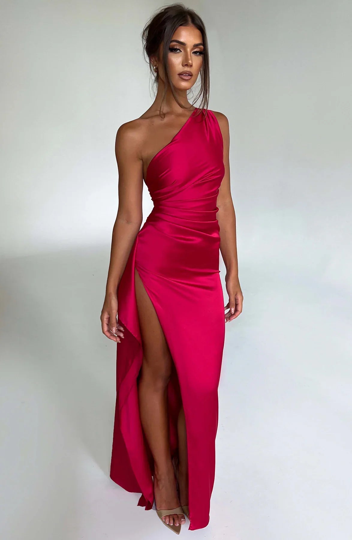 NIMA Elegante Satijnen Splitjurk met één Schouder