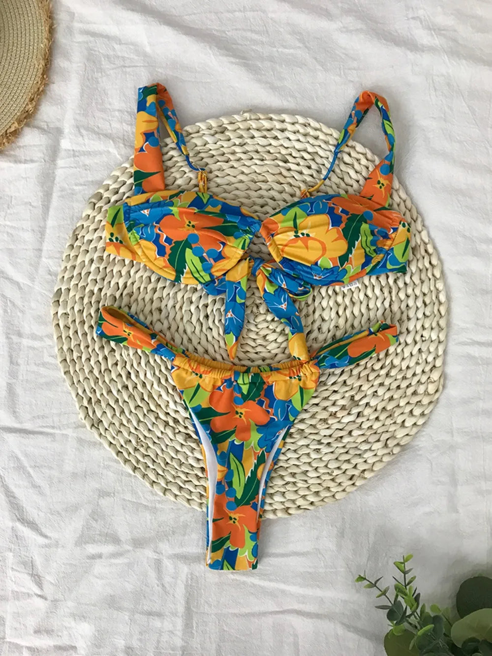 NIMA blauwe bloemenprint ademende brazilian bikini