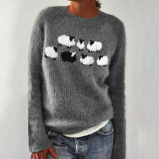 Lina – comfortable wool sweater with sheep motif