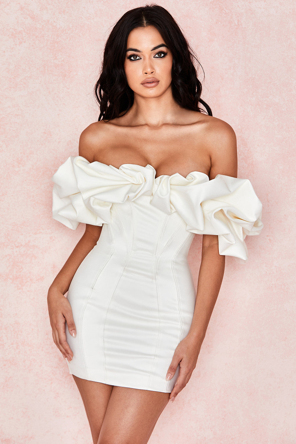 NIMA Satijnen strapless jurk met ruches