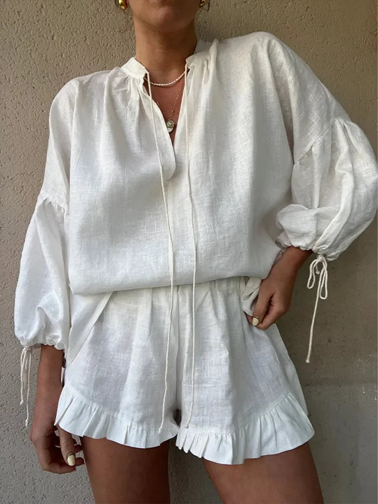 NIMA Witte blouse en broek set met lange mouwen met V-hals