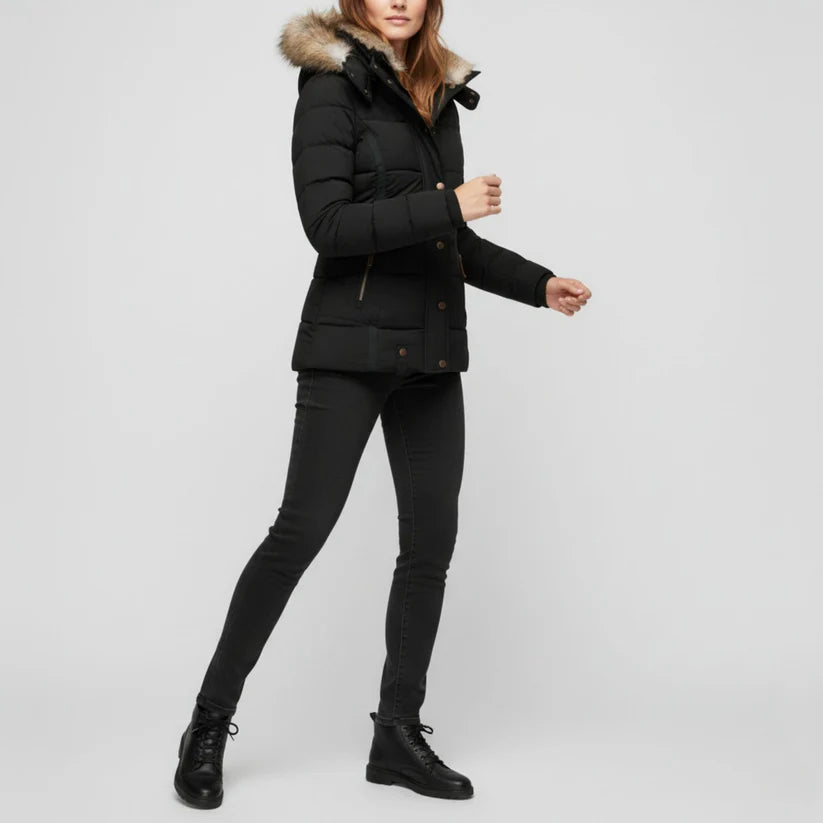 Aurora – warm, lined winter jacket with fur hood and zippered pockets