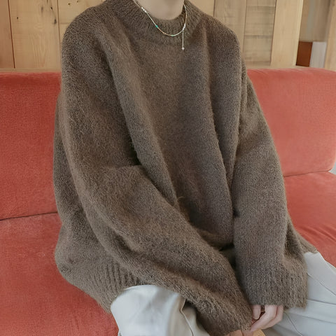 Olyvia – loose-fitting knit sweater in a simple design