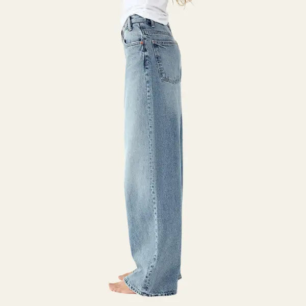 Clara relaxed wide-leg jeans – women