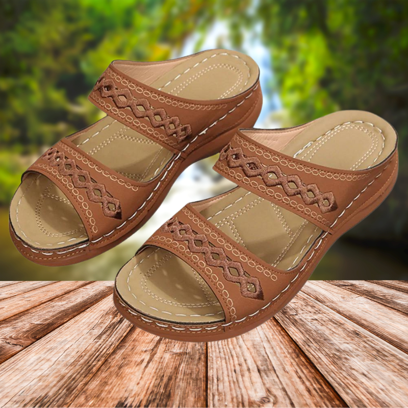 NIMA comfortabele slippers met kruisbanden met geometrisch patroon