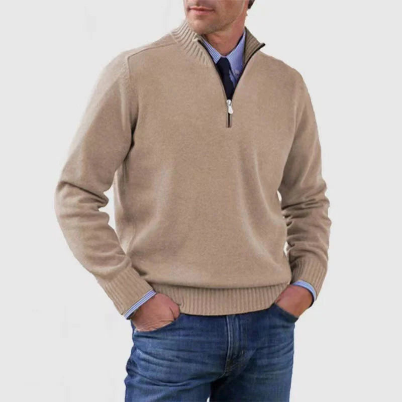 Men's pullover with half zip – cozy and modern