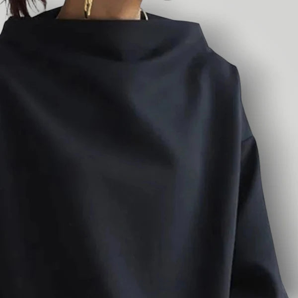 Women's fashionable roll-neck sweaters – timeless winter style