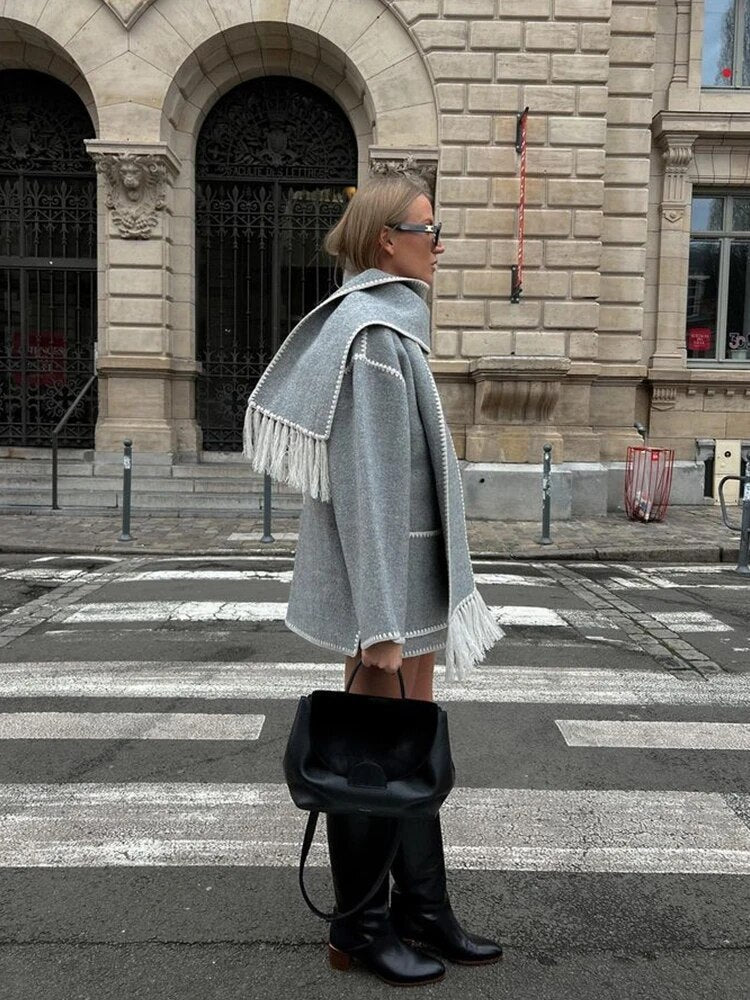 Keyra - luxurious jacket with scarf