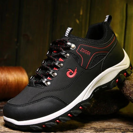 Arvid – breathable hiking boots with shock-absorbing soles