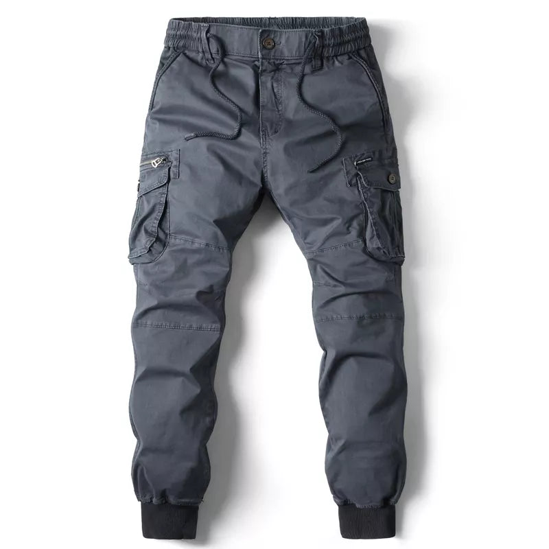 Jonas - comfortable men's cargo shorts with a casual look