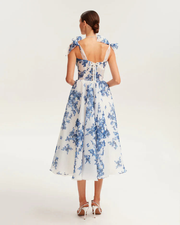 NIMA Blauwe organza midi jurk met hortensiamotief