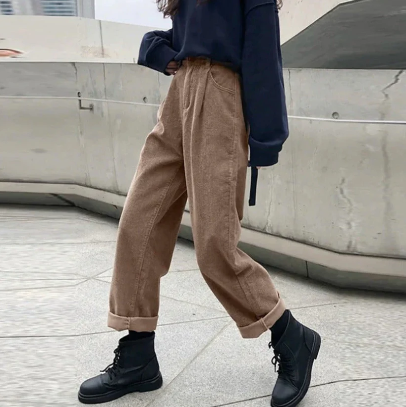 Malia - casual corduroy trousers