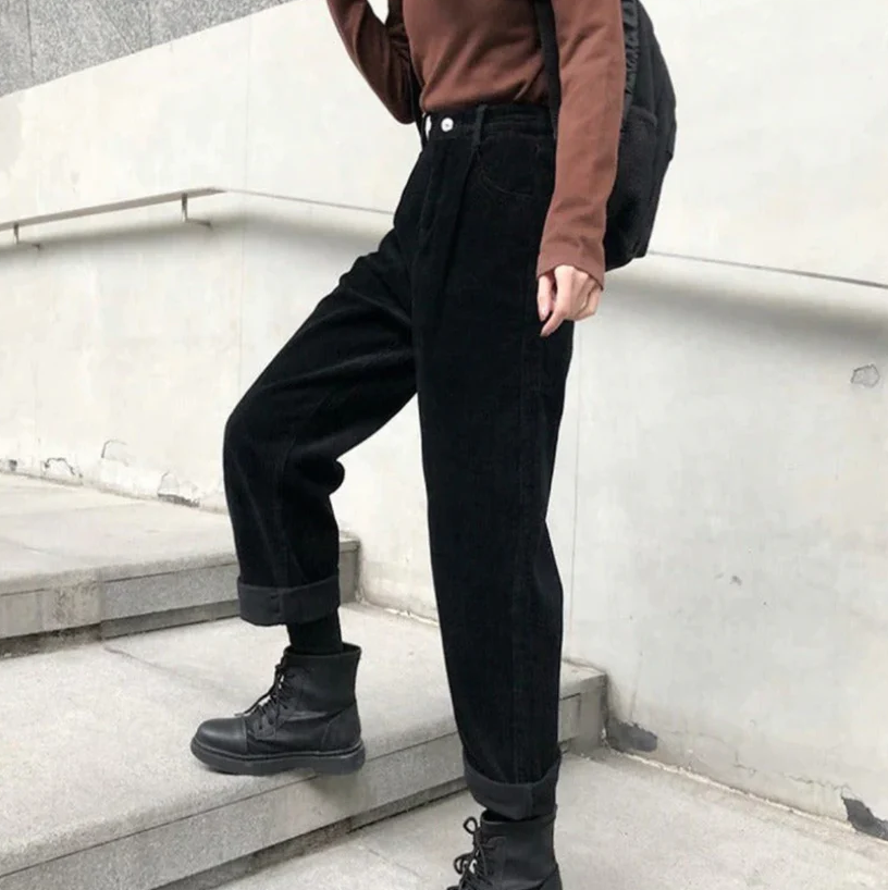 Malia - casual corduroy trousers