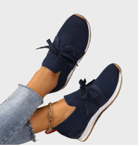 Ottilie – lightweight sneakers made of knitted mesh