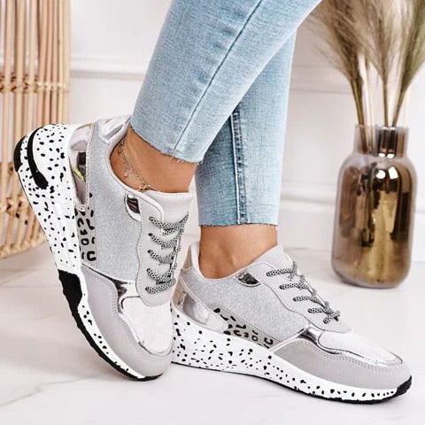 Trendy sports shoes - Women