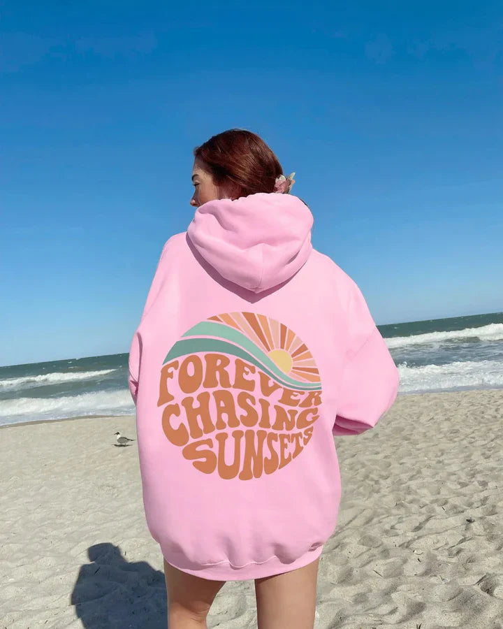 Kira - comfortabele hoodie forever chaing sunsets