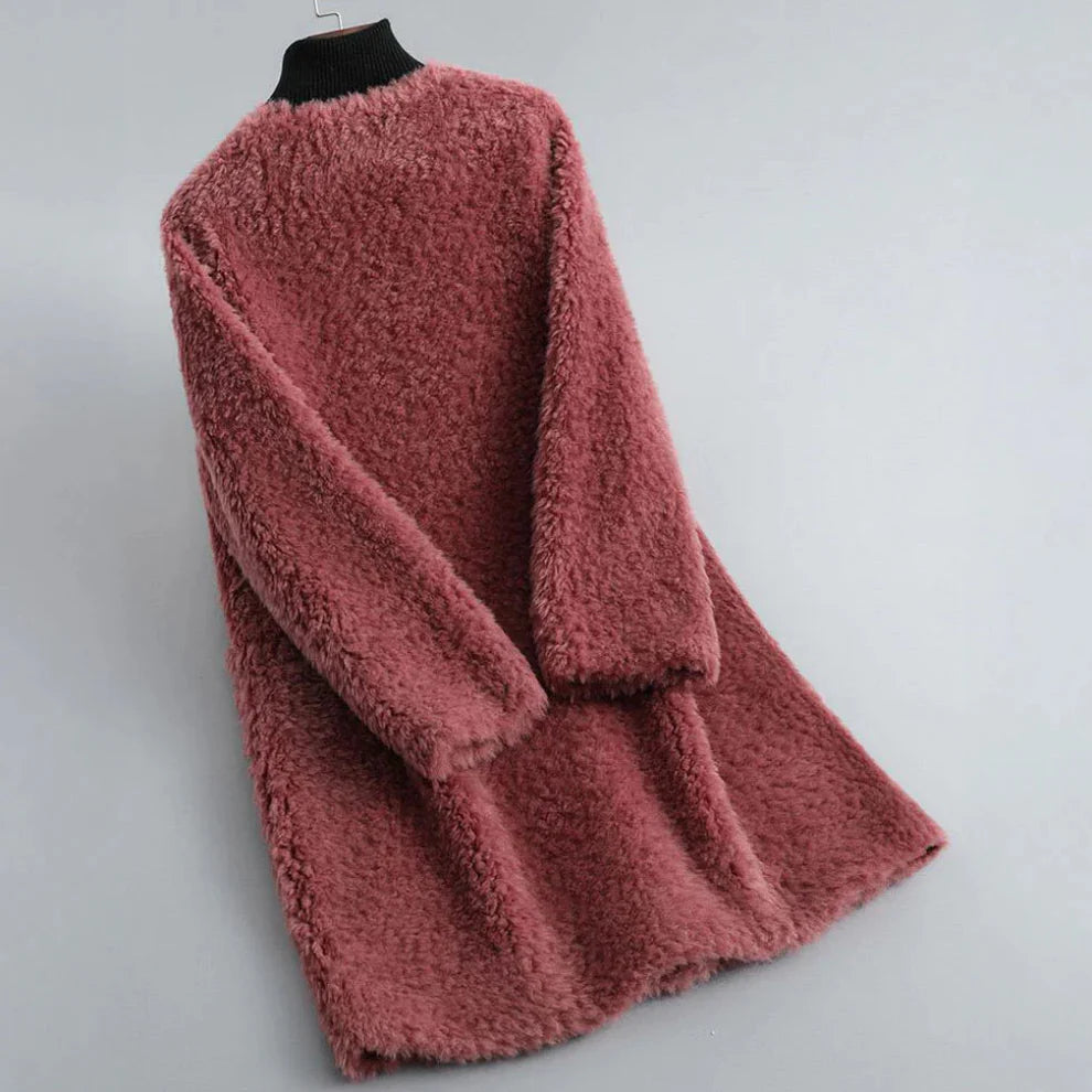 Women’s shearling fur coat soft & chic – women