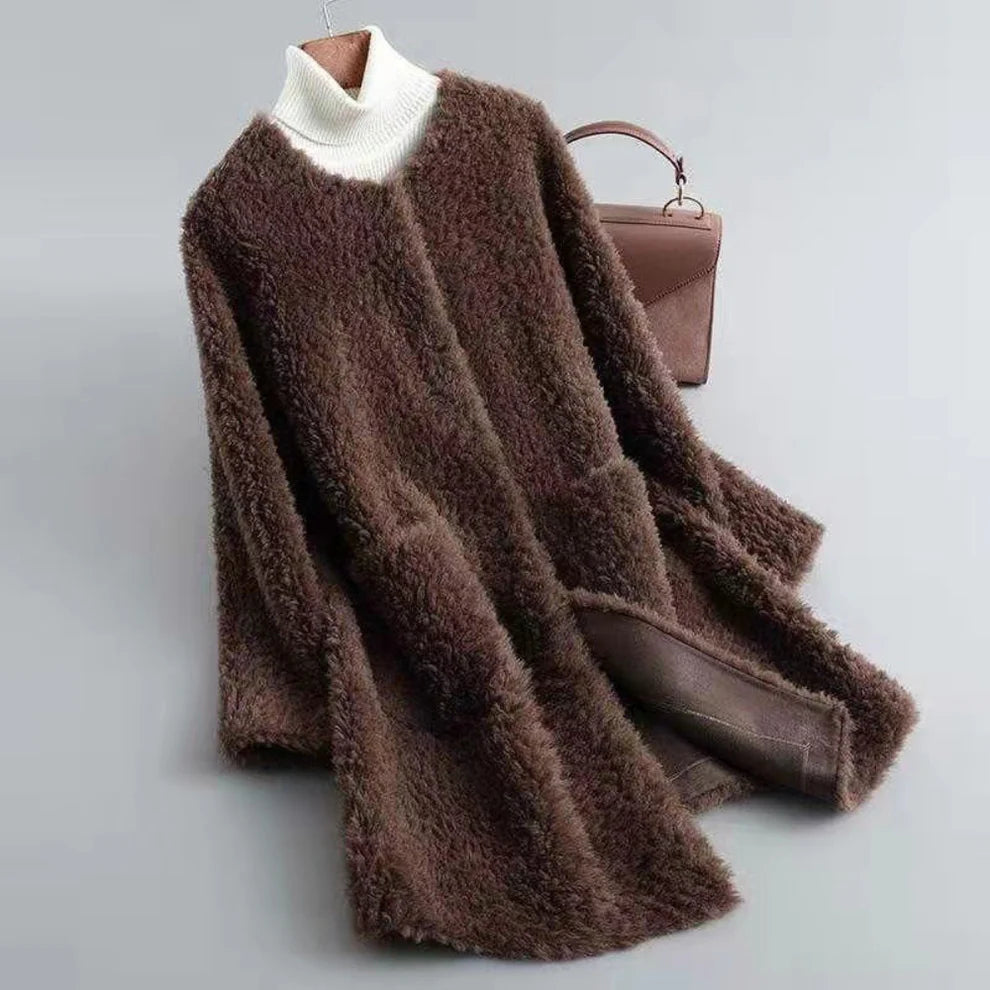 Women’s shearling fur coat soft & chic – women