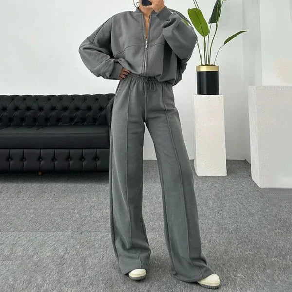 Women’s tracksuit set cozy sweater & pants – women