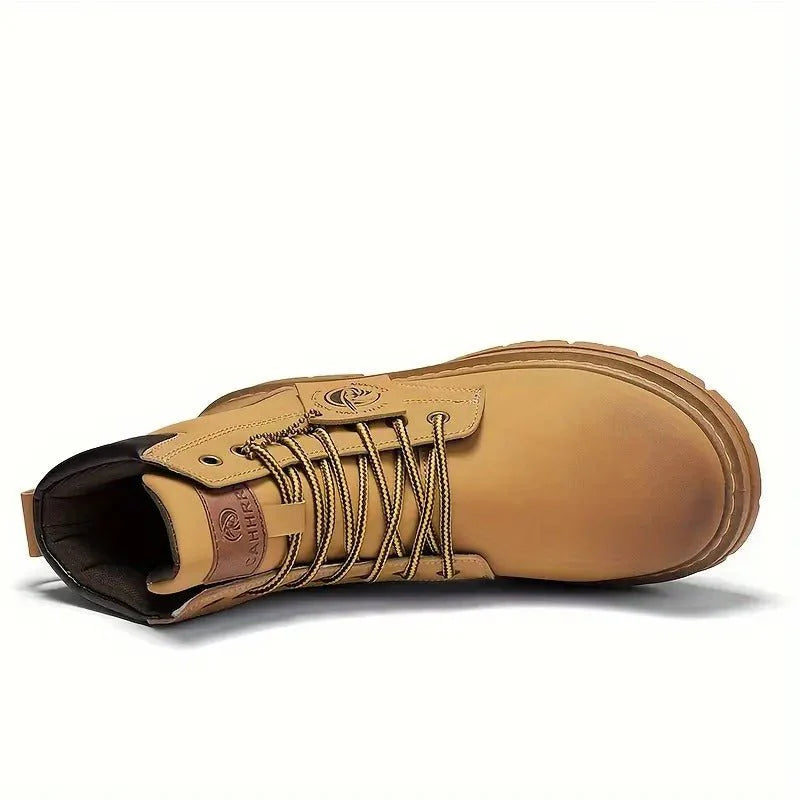 Nico – sturdy, waterproof boots with a secure grip